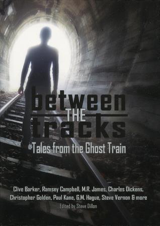 Between the Tracks - Pocket Paperback, 2017
