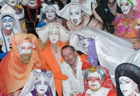 Clive with the Sisters of Perpetual Indulgence, 2007
