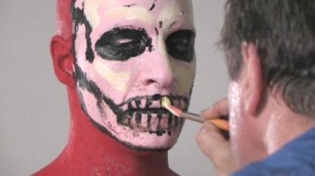 Clive Barker Zoomen - live painting session
